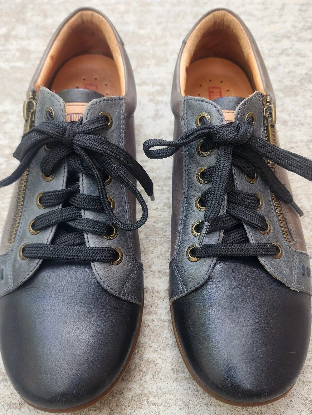 Pikolinos Womens Leather Sneakers Size 40 Black Gray Lace Up Side Zip Up Detail